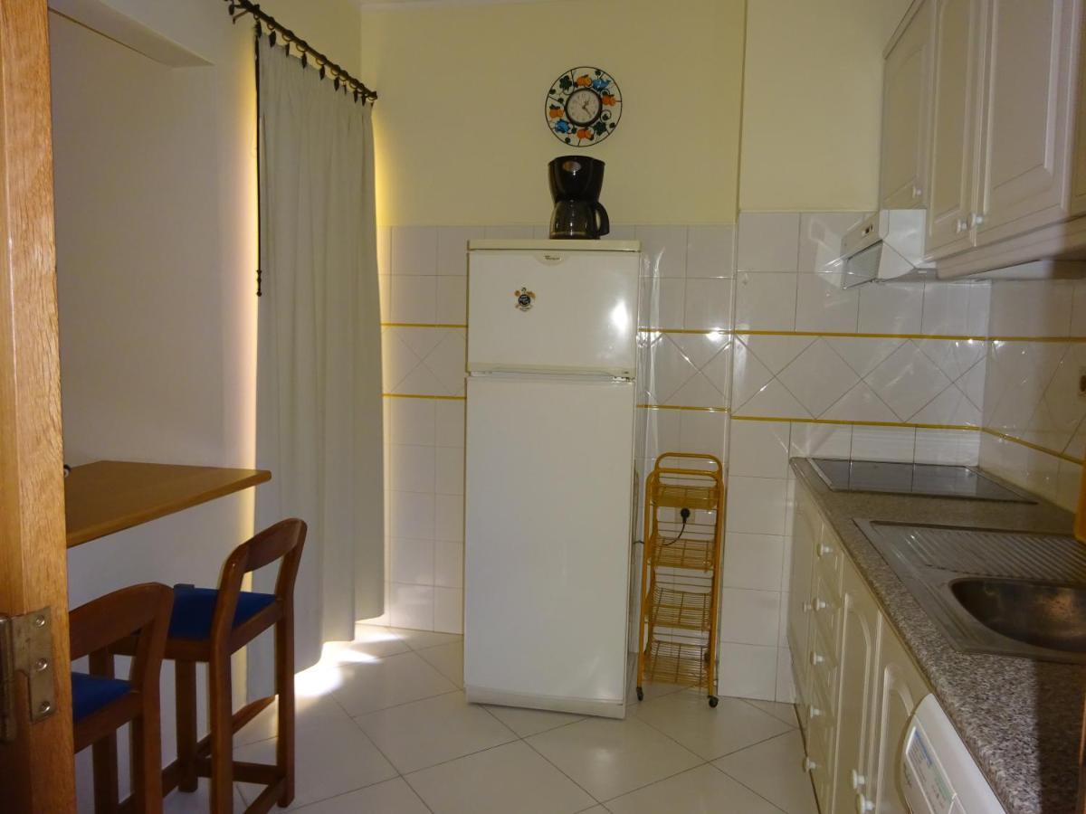 Apartamento T1 Com Piscina E Vista Mar - Praia Da Rocha Portimão Buitenkant foto